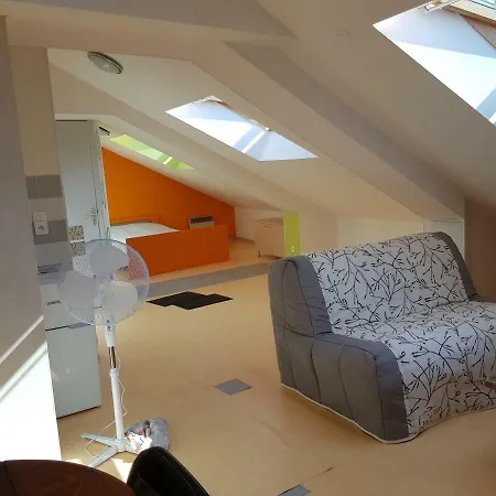 Studio Meuble 2eme Etage Sans Ascenceur Avec Machine A Laver